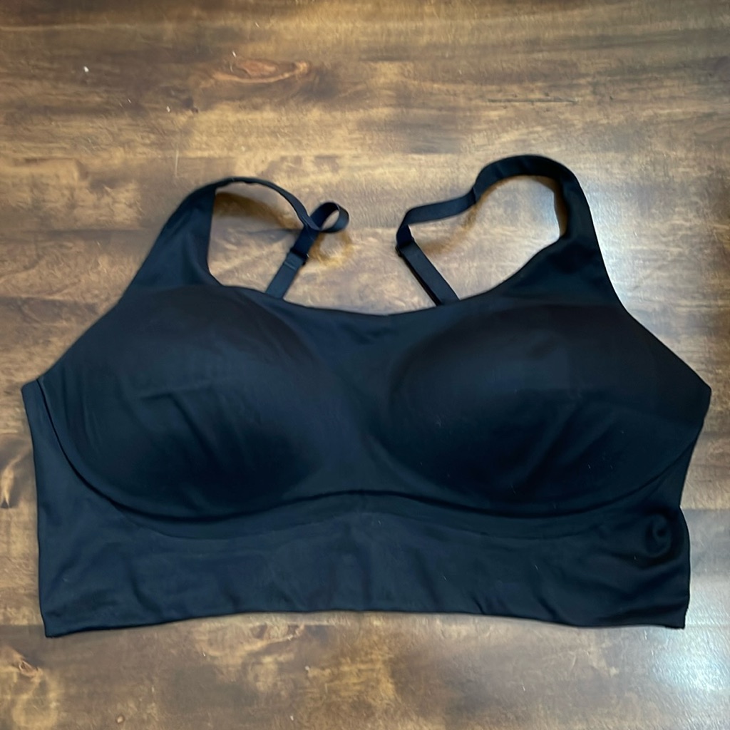 Victorias Secret Allegro Wireless Sports Bra In Black Size 38d Victorias Secret Allegro Wireless Sports Bra In Black Size 38d